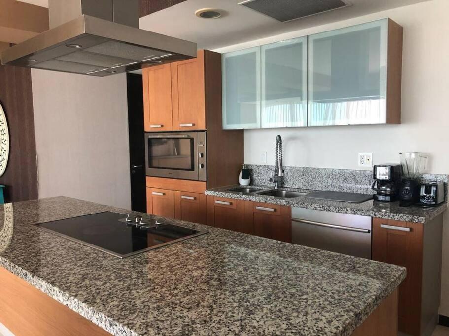 Apartamento Departamento De Lujo Vista Al Mar Piso 15 *