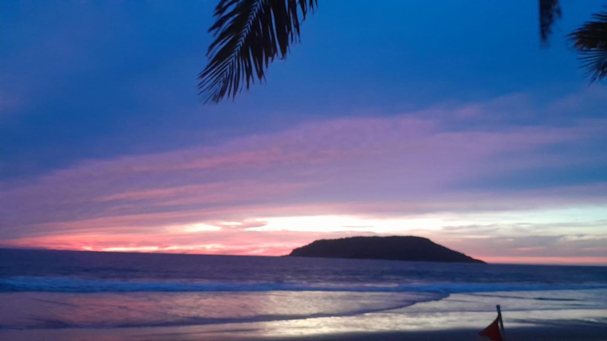 Gold In Camino Al Mar With Amazing View Of The Ocean, And Swimming Pool, 3 *