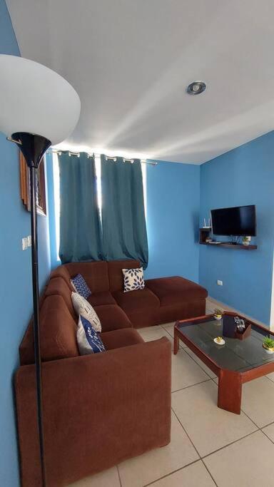 House 5 Min By The Beach, With Wide Open Garage. Mazatlán
