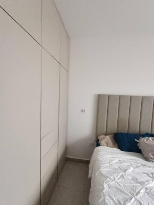 Dpto. Coto Privado Con Alberca Apartamento *