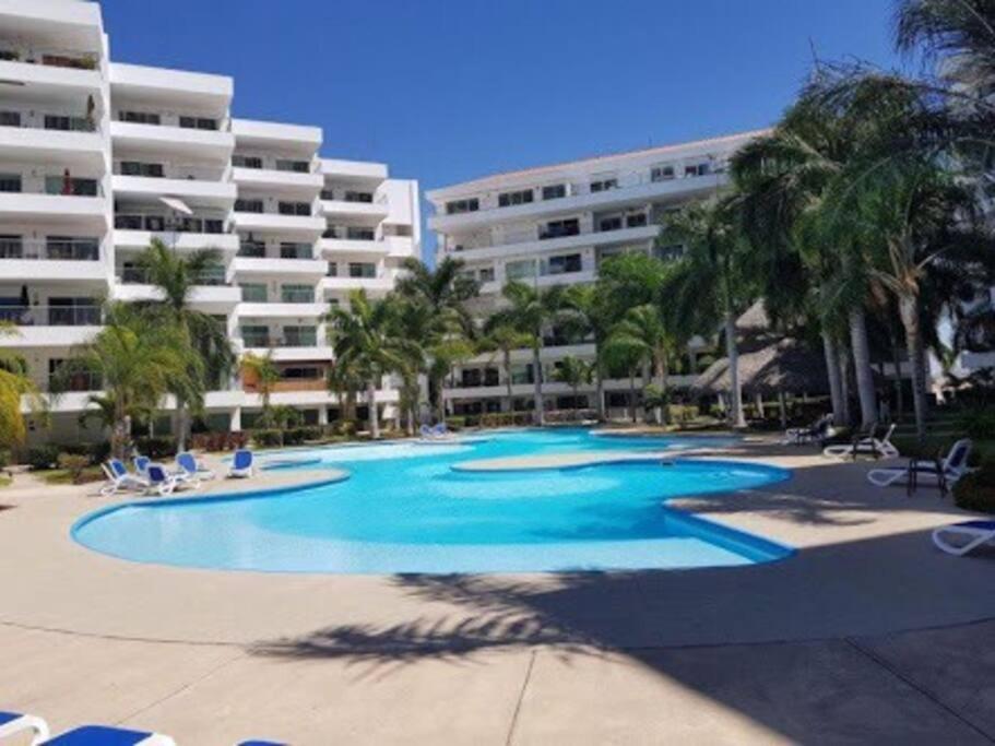 Apartamento En Costa Veleros - Pool 1st Floor *