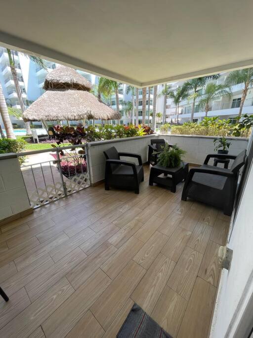 Apartamento En Costa Veleros - Pool 1st Floor *