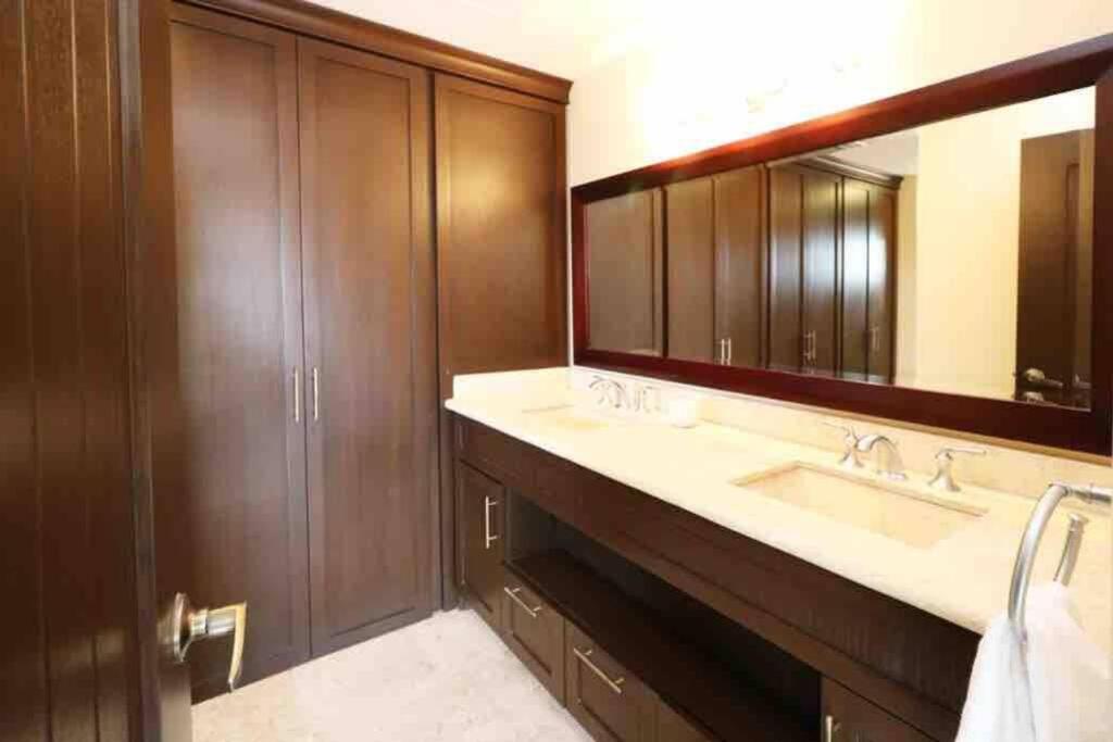 Apartamento Departamento En Fracc Privado 200mts2 *
