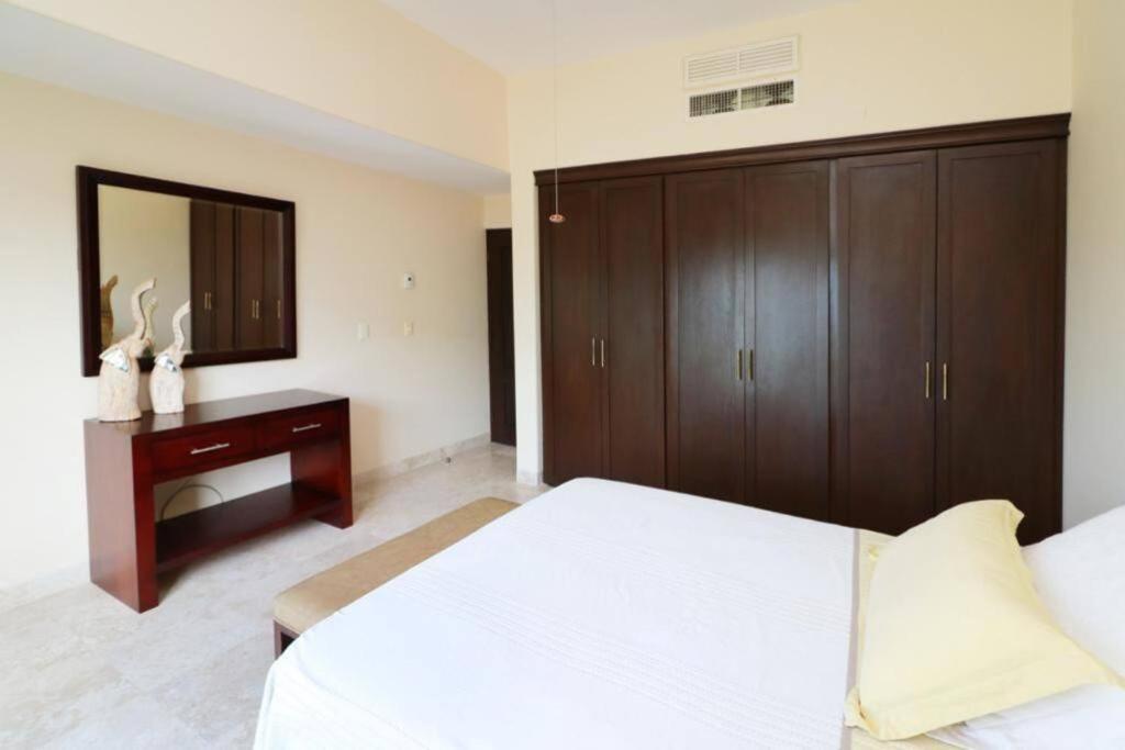 Apartamento Departamento En Fracc Privado 200mts2 *