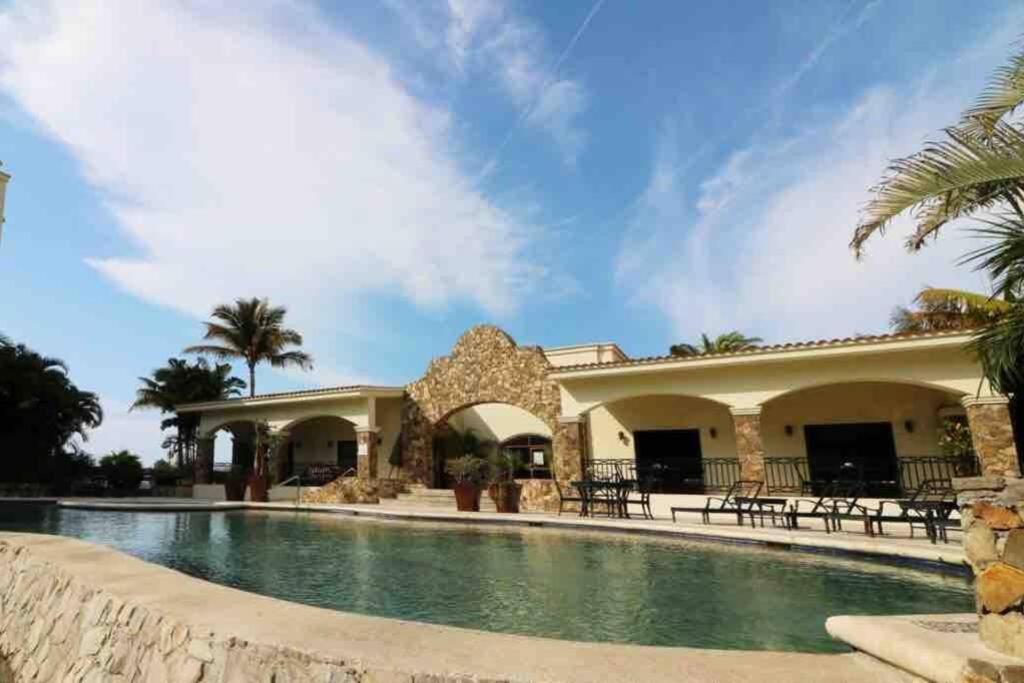 Apartamento Departamento En Fracc Privado 200mts2 Mazatlán