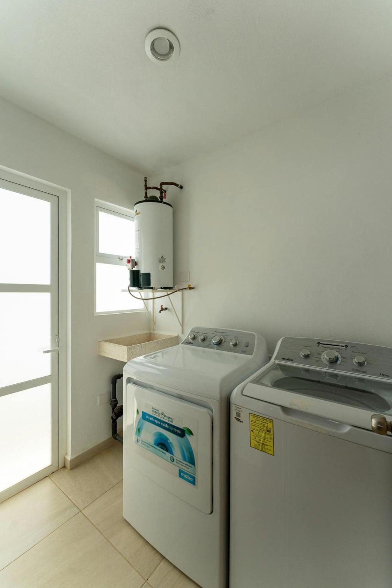 New°family°pool°spacious°backyard°king°bbq°gated * Mazatlan