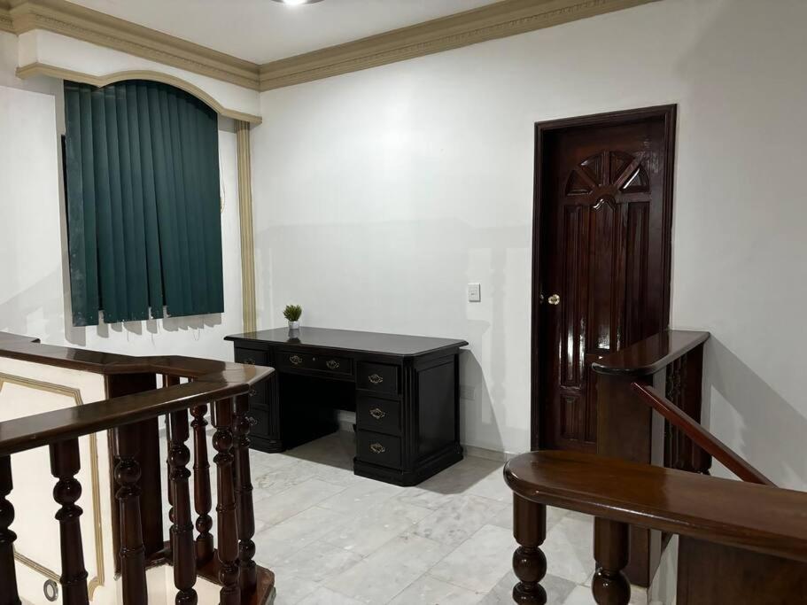 Casa Lomas 141