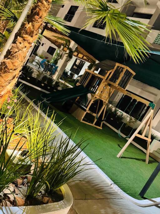 Departamento Con Alberca En Cerritos! Apartamento