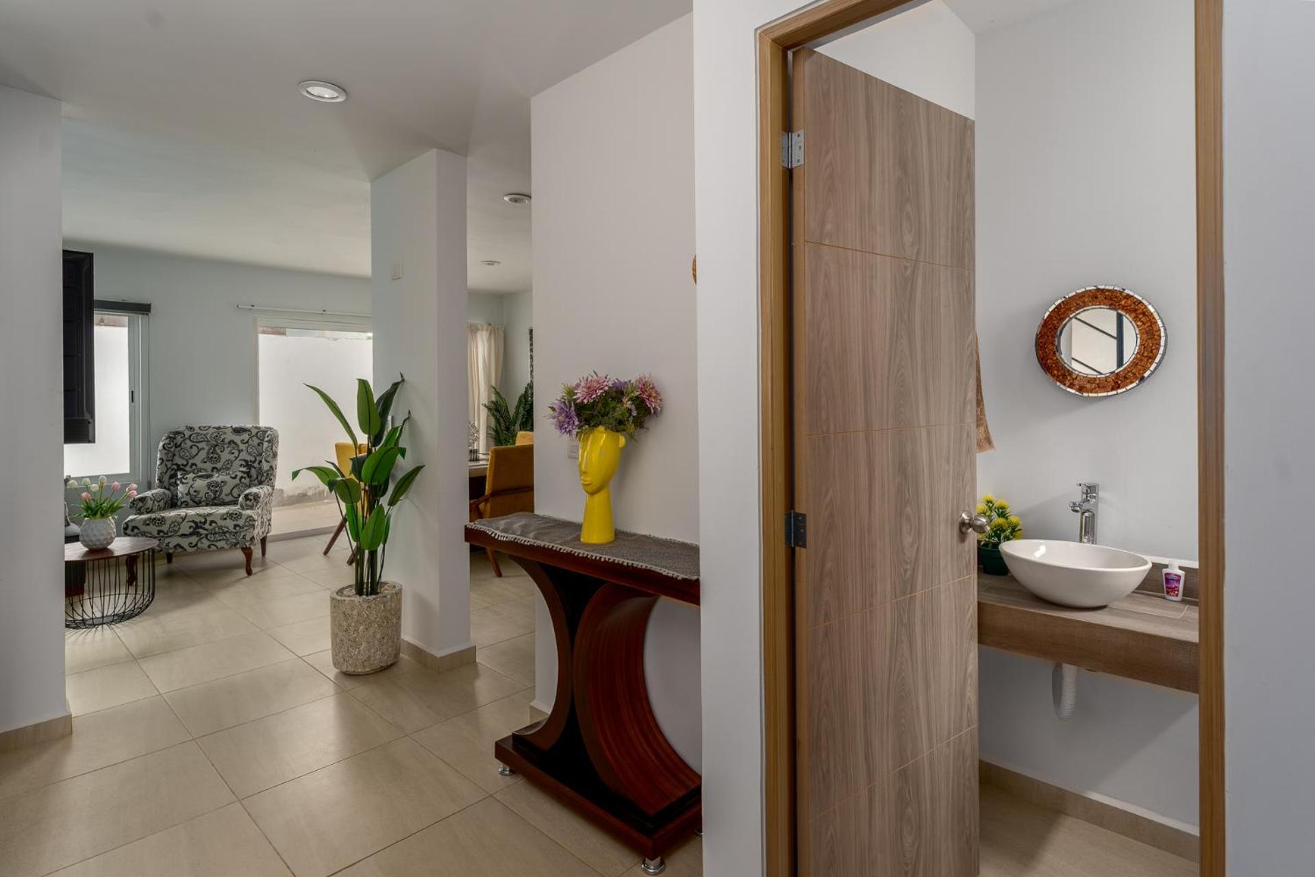 New°family°pool°spacious°backyard°king°bbq°gated *
