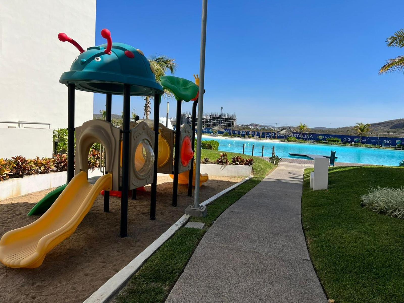 Option In Mazatlán