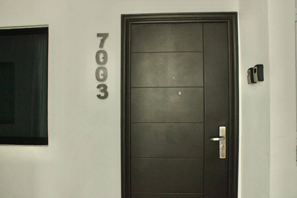 Apartamento Hermoso En Marina, Asombrosas Vistas By G P S Rentas