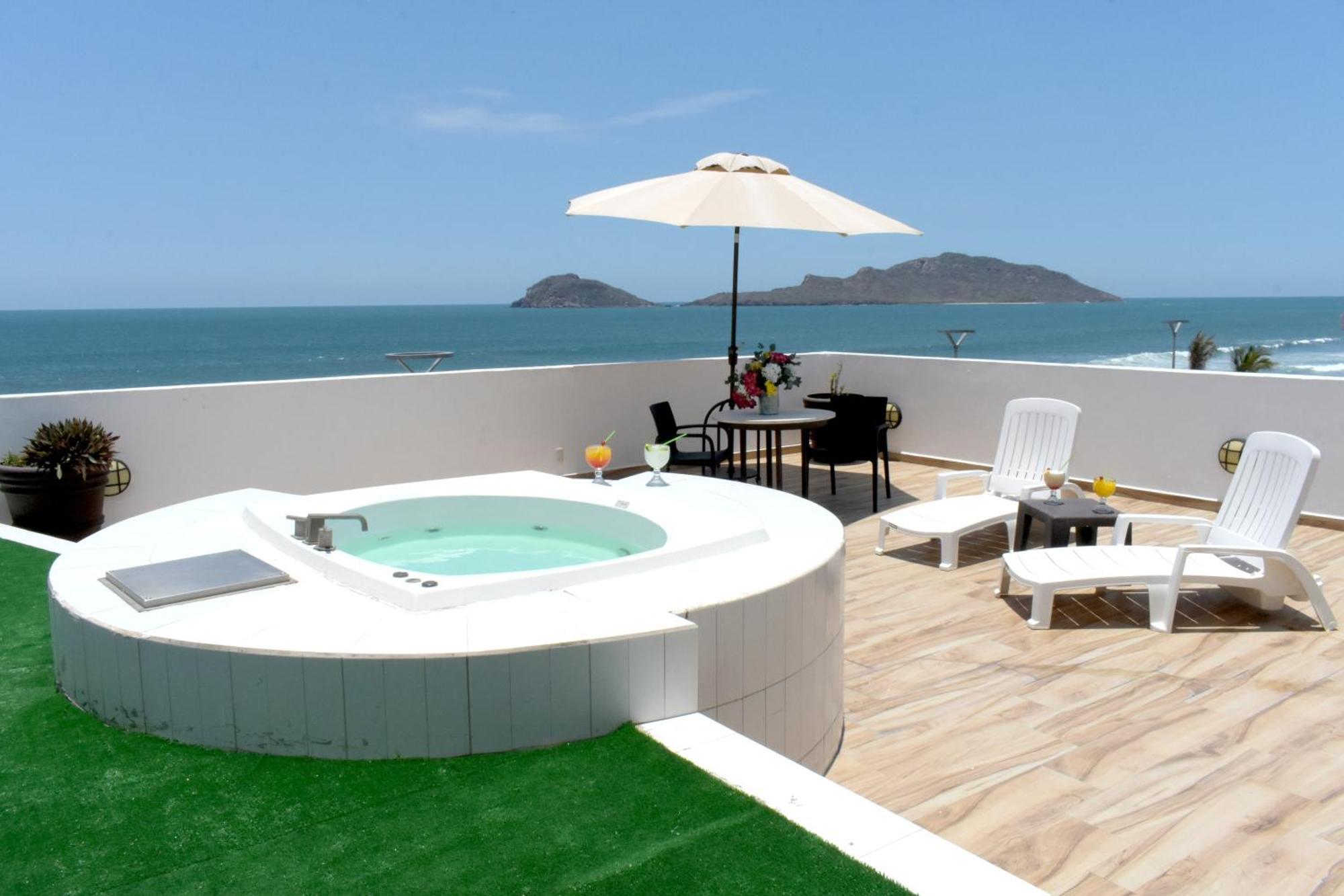 Coral Island View Hotel