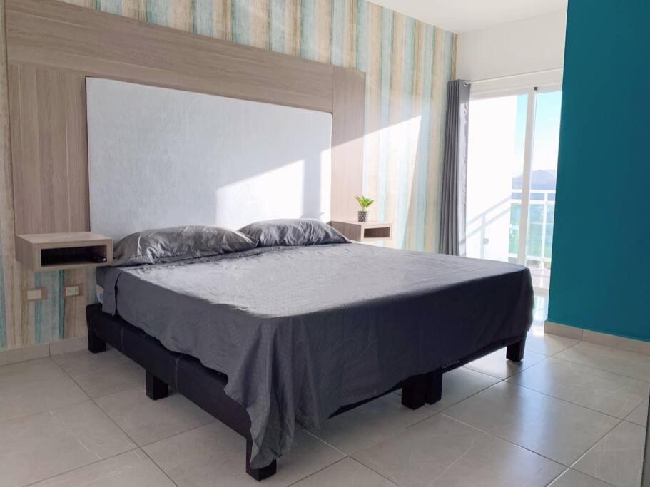 Moderno Departamento Vista A La Marina Apartamento Mazatlán