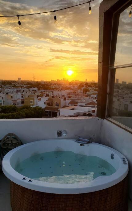 Apartamento Bonito Loft Jacuzzi Y Terraza Completamente Privado 7 Mins Malecon *