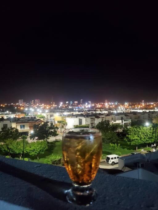 Bonito Loft Jacuzzi Y Terraza Completamente Privado 7 Mins Malecon