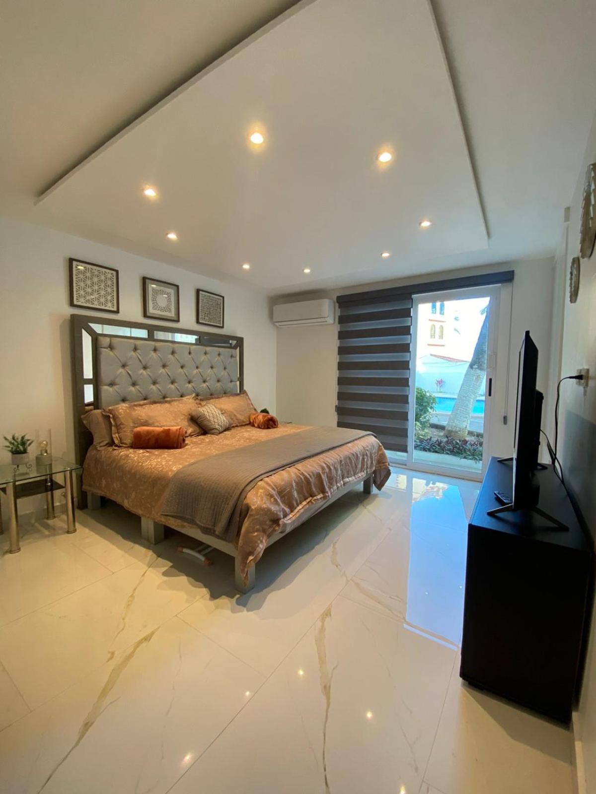 Marina Del Sol - Beautiful 2 Bdrm Sleeps 8 -ocean Front Apartamento *