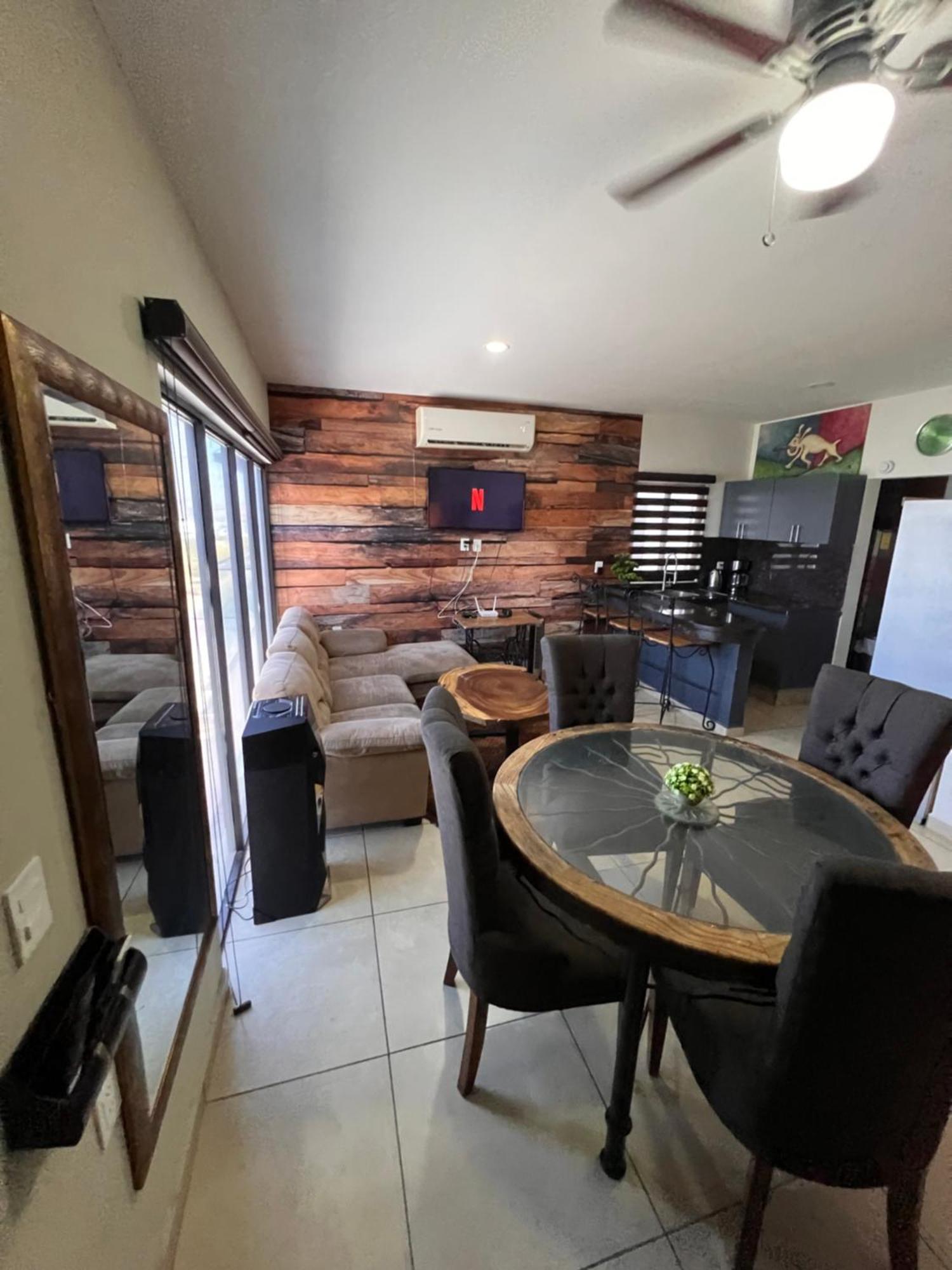 Hermoso Departamento Completo A 7 Minutos Malecon Apartamento