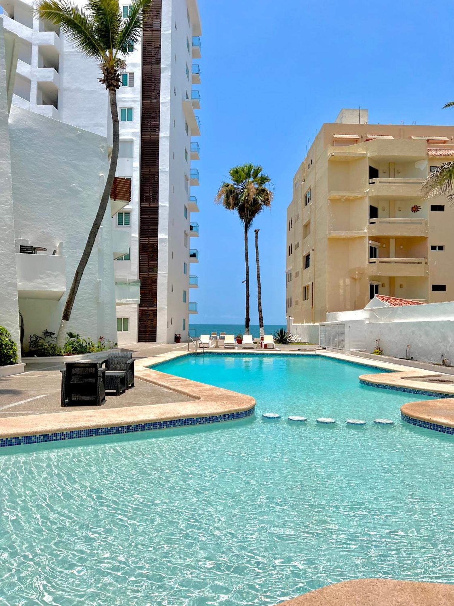Marina Del Sol 402 Vista Al Mar * Mazatlán