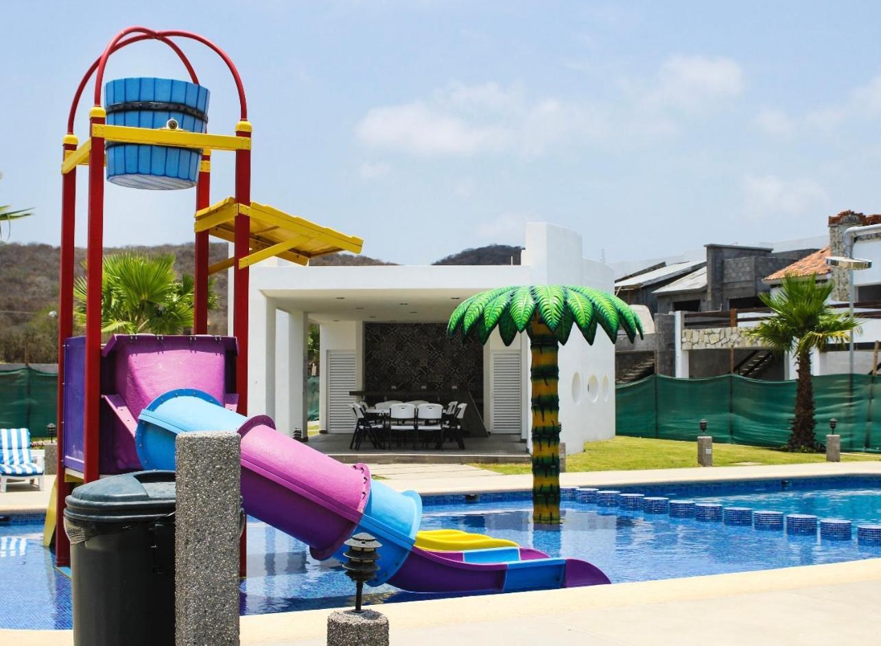 Casa Moderna Frente Alberca 3 Min De La Playa Azul Pacifico * Mazatlán