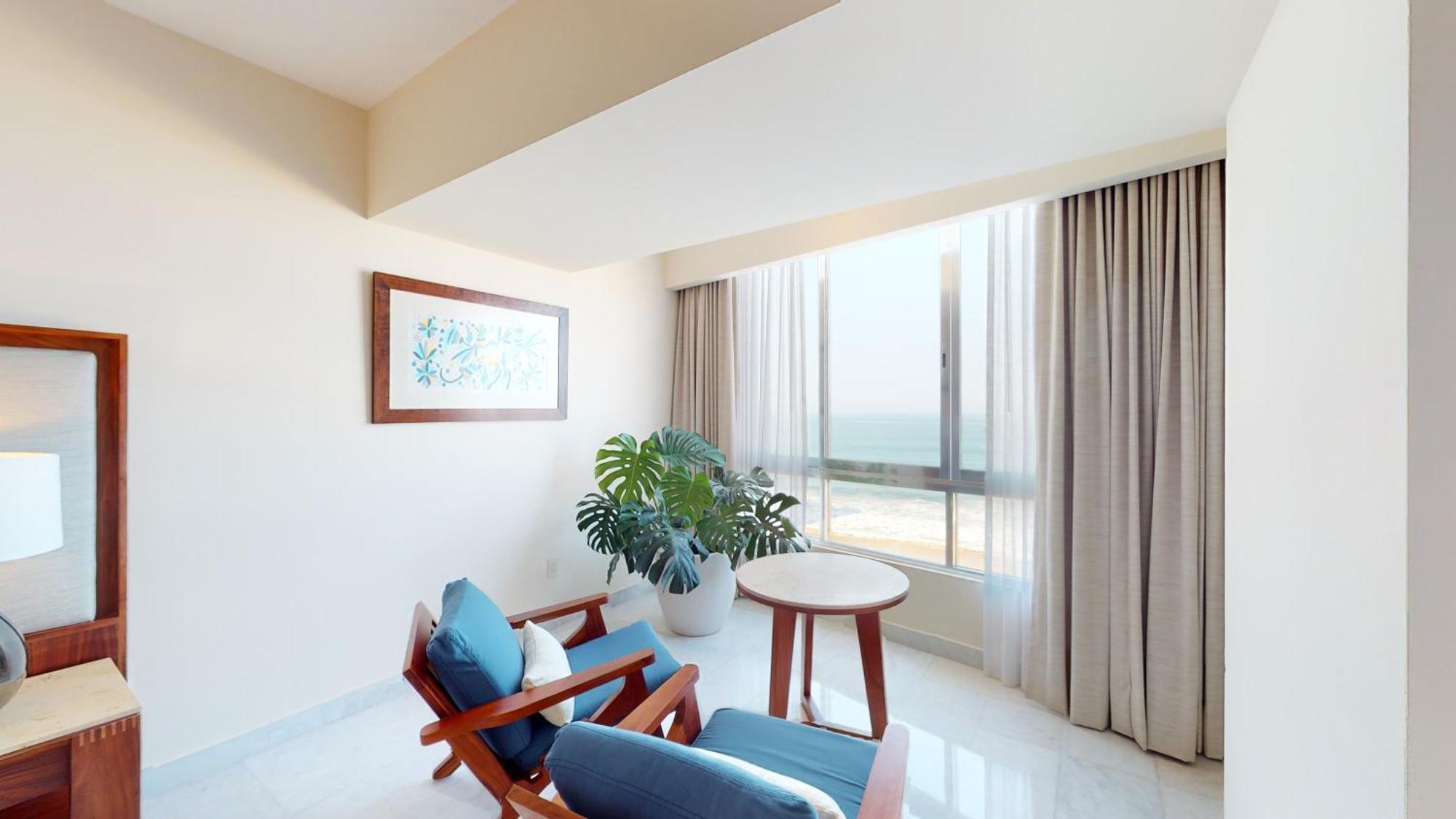 Park Royal Hotel 3*