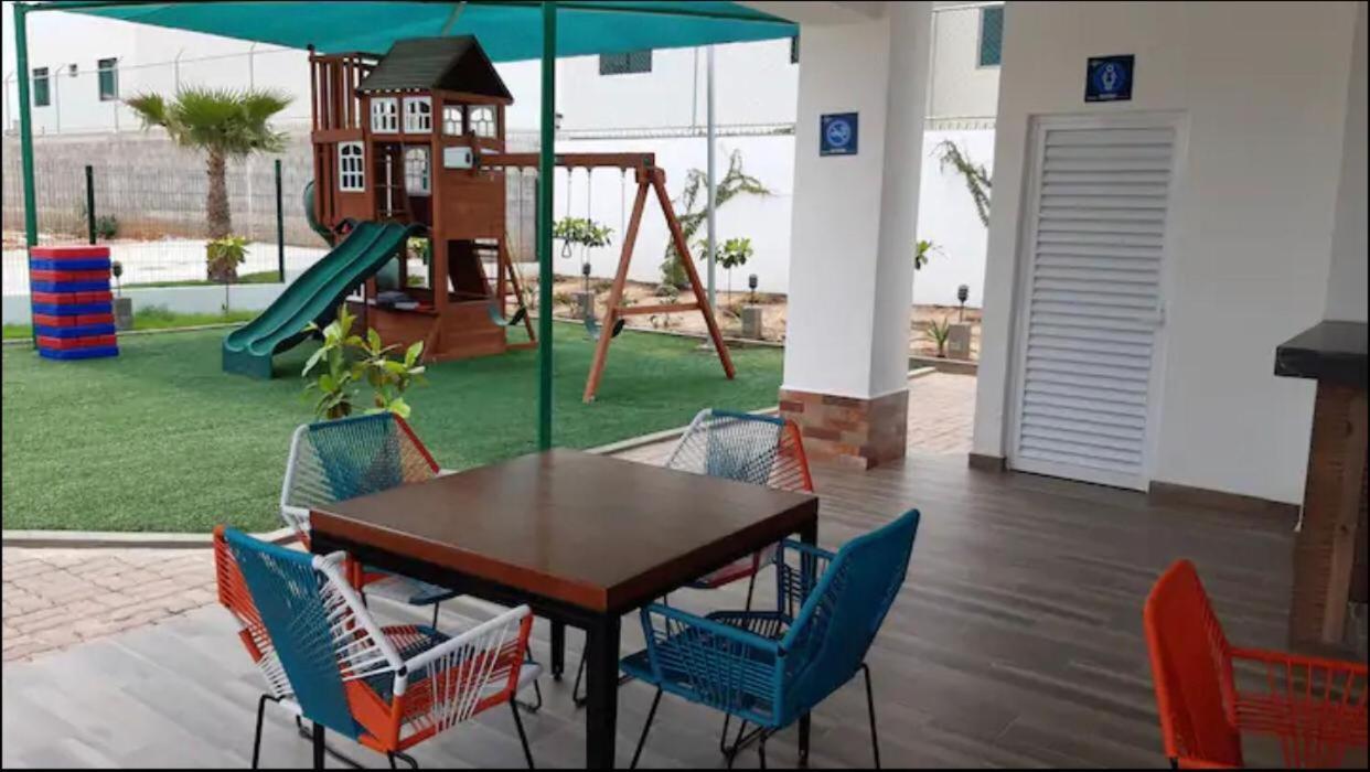 Azul Marino Mzt Apartamento