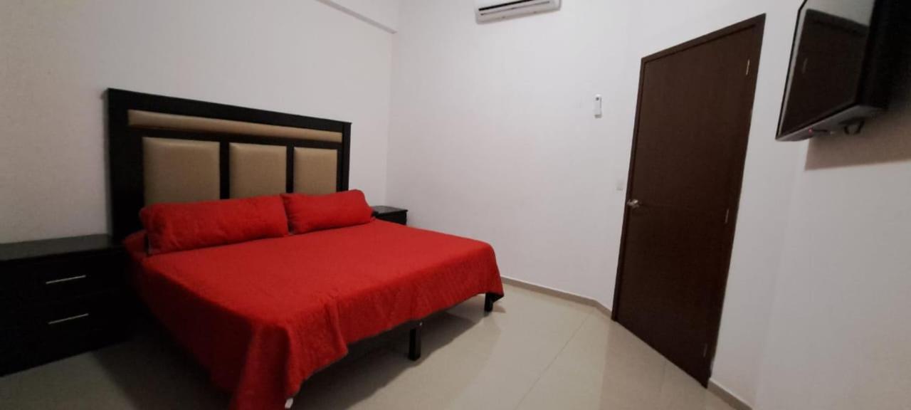 Departamento De Lujo En La Marina Apartamento