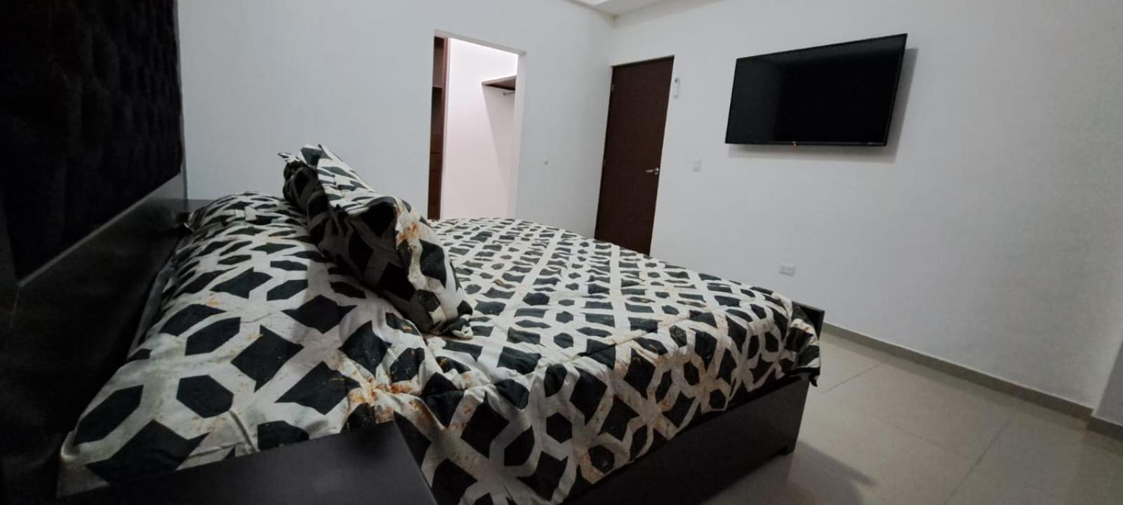 Departamento De Lujo En La Marina Mazatlán