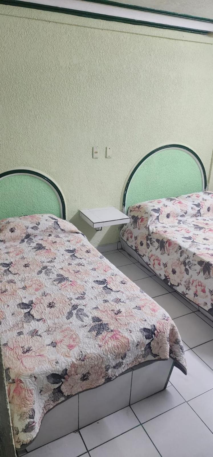 El Bucanero Hotel 2*