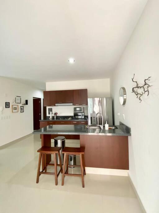 Apartamento Great & Modern!, Pool, 5 Min Walk To The Beach!