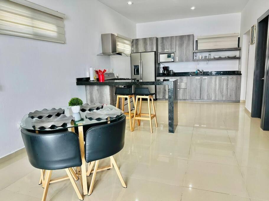 Elegante Depa Super Centrico En Zona Dorada 1 * Mazatlán