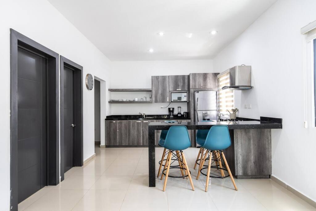 Elegante Depa Super Centrico En Zona Dorada Mazatlán