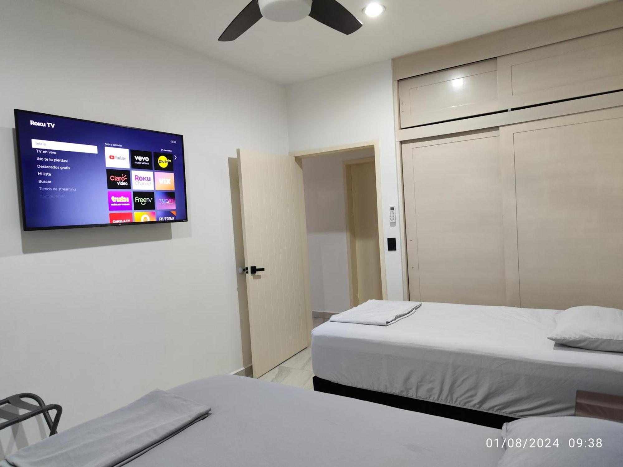 Depto De 2 Recamaras A 800 Metros Del Malecon De Apartment Mazatlan
