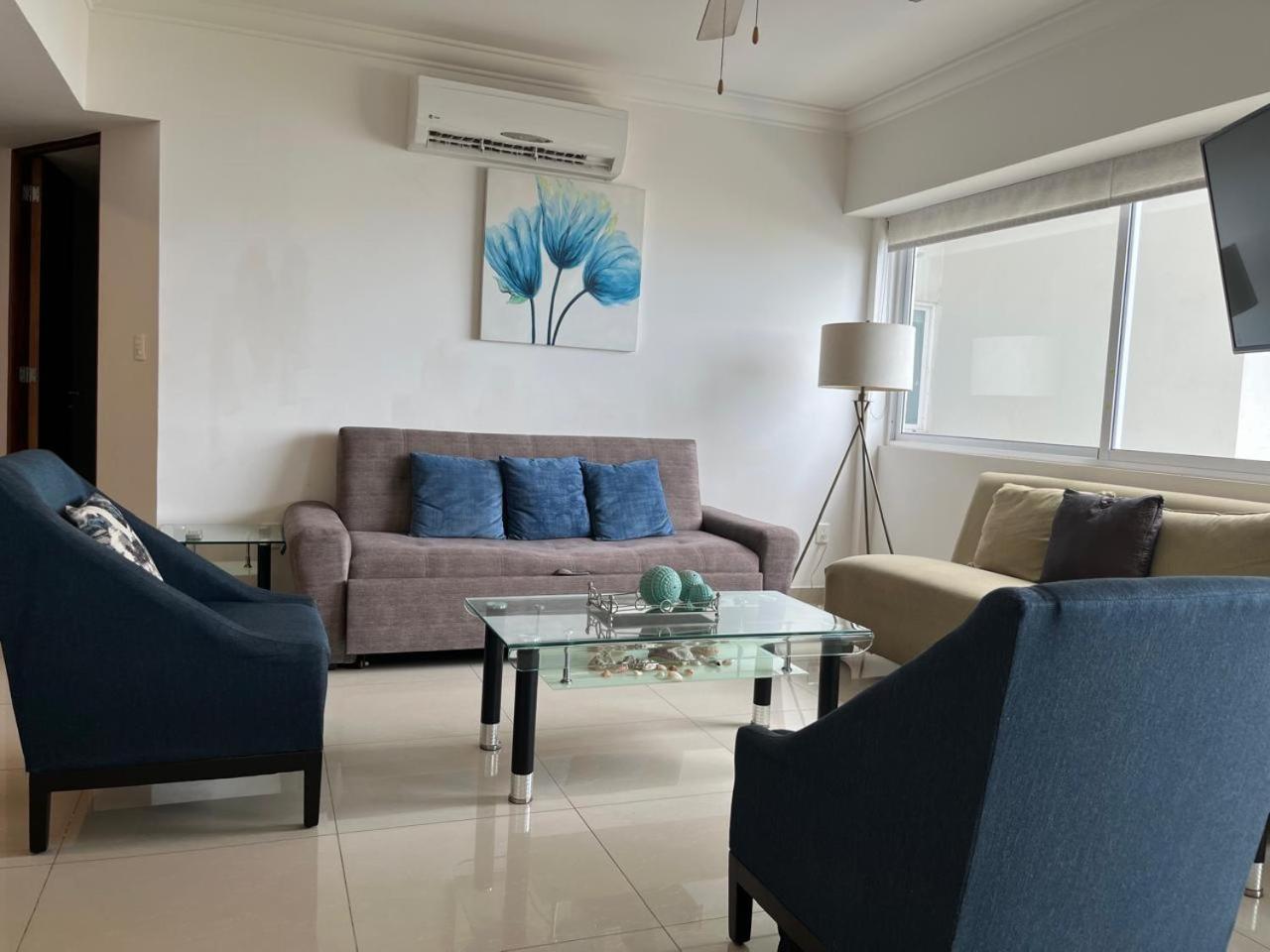Departamento A Pie De Playa Mazatlan