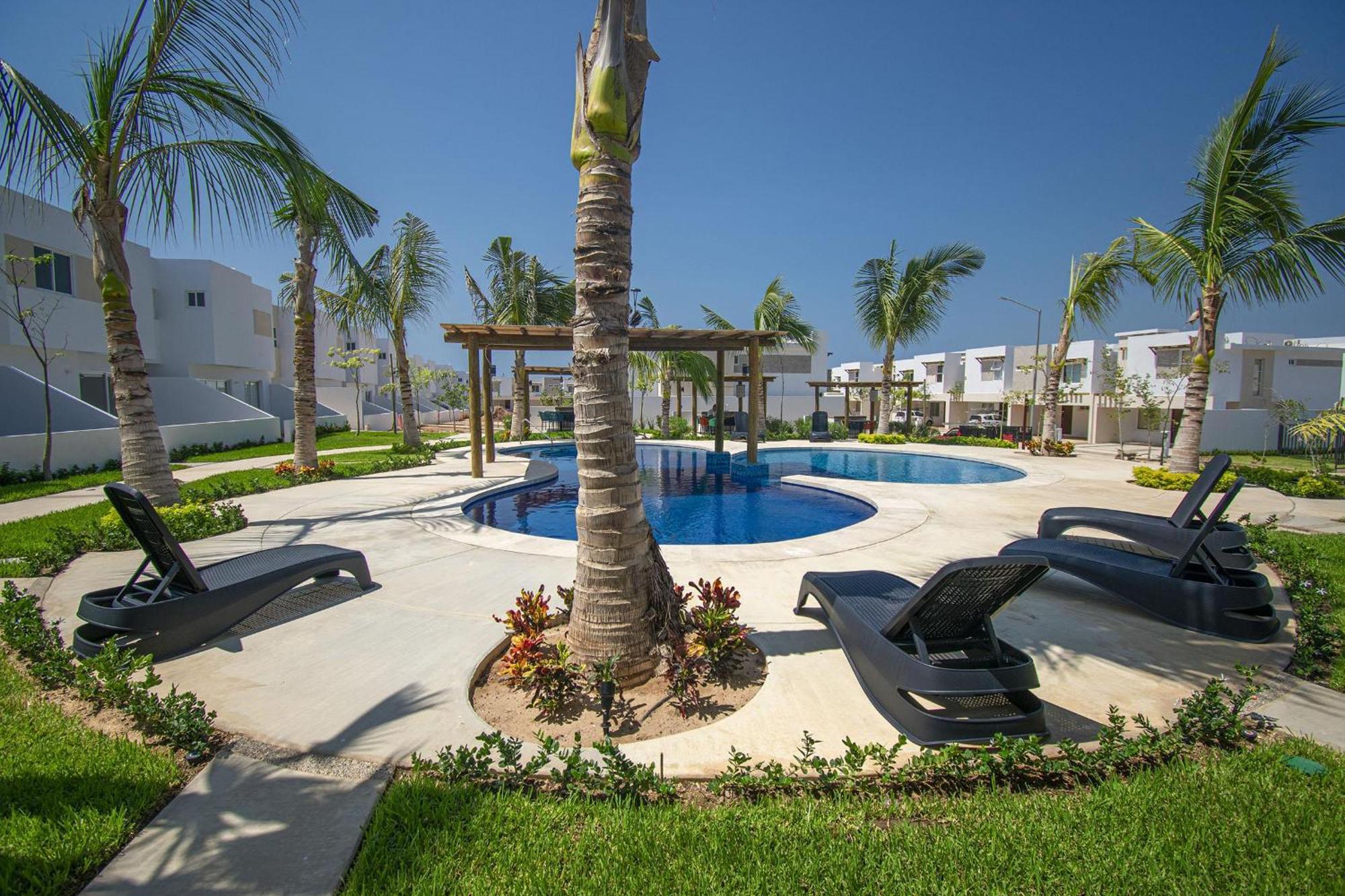 Long Or Short Term Available Mazatlán