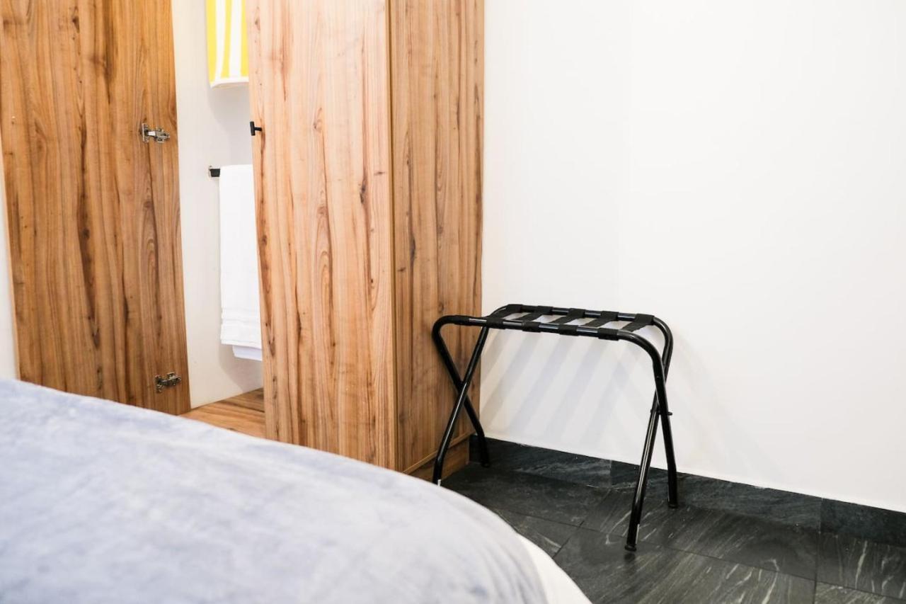 Apartamento 2br1ba Office No Car Needed *