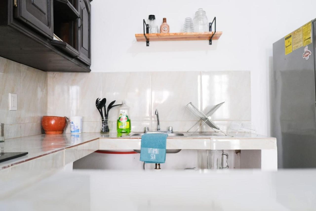 Remodeled Cozy 3 Blocks From The Malecon