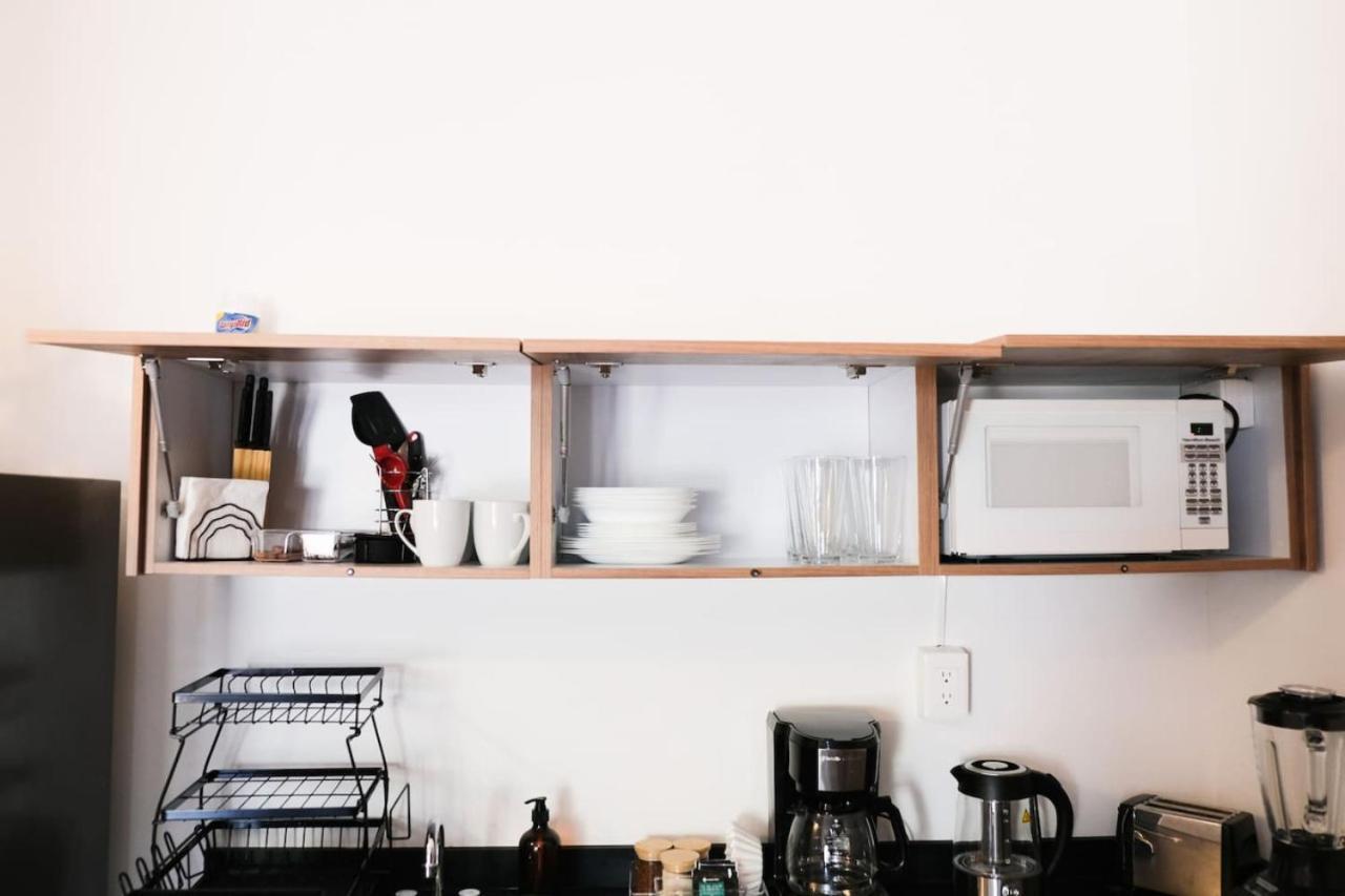 Walkable Vacation Gem 2br1ba Office Apartamento *