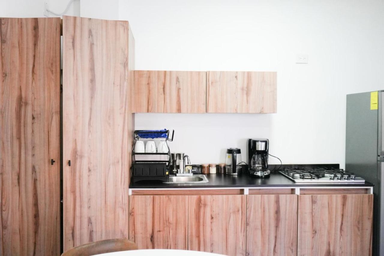 Business Trip And Couples 1br 1ba Office *