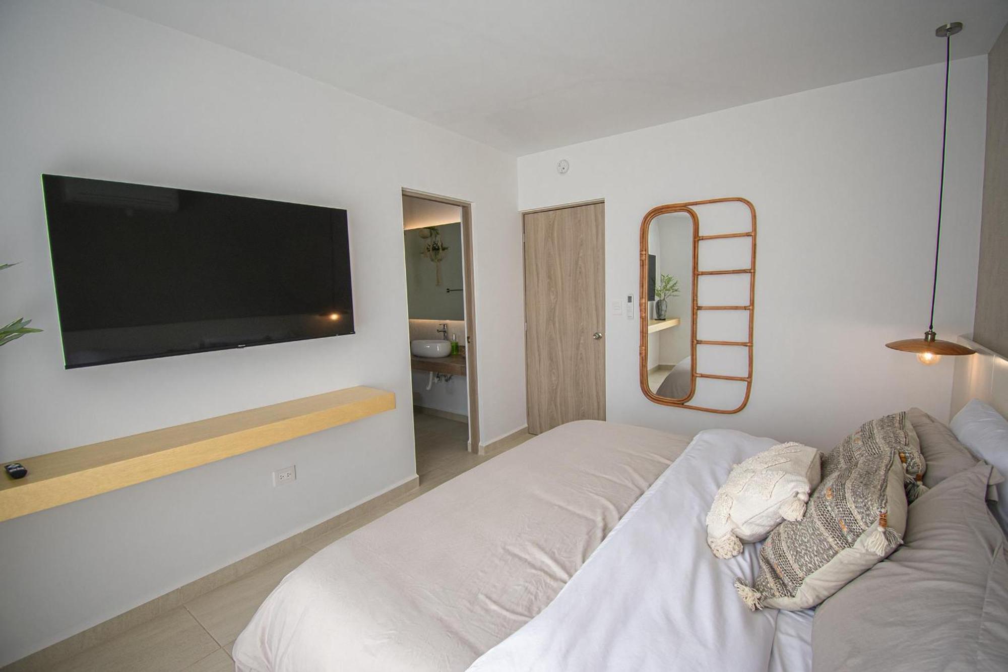 Make Memories At Almarena Residential 1567