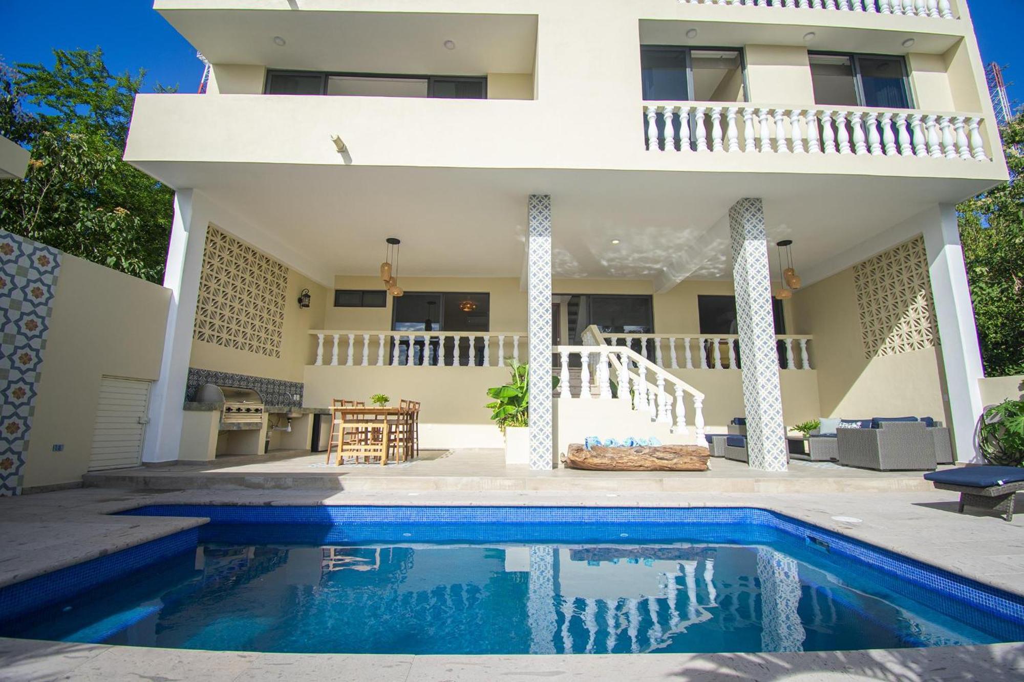 Luxury On The Hill Vista Hermosa * Mazatlán