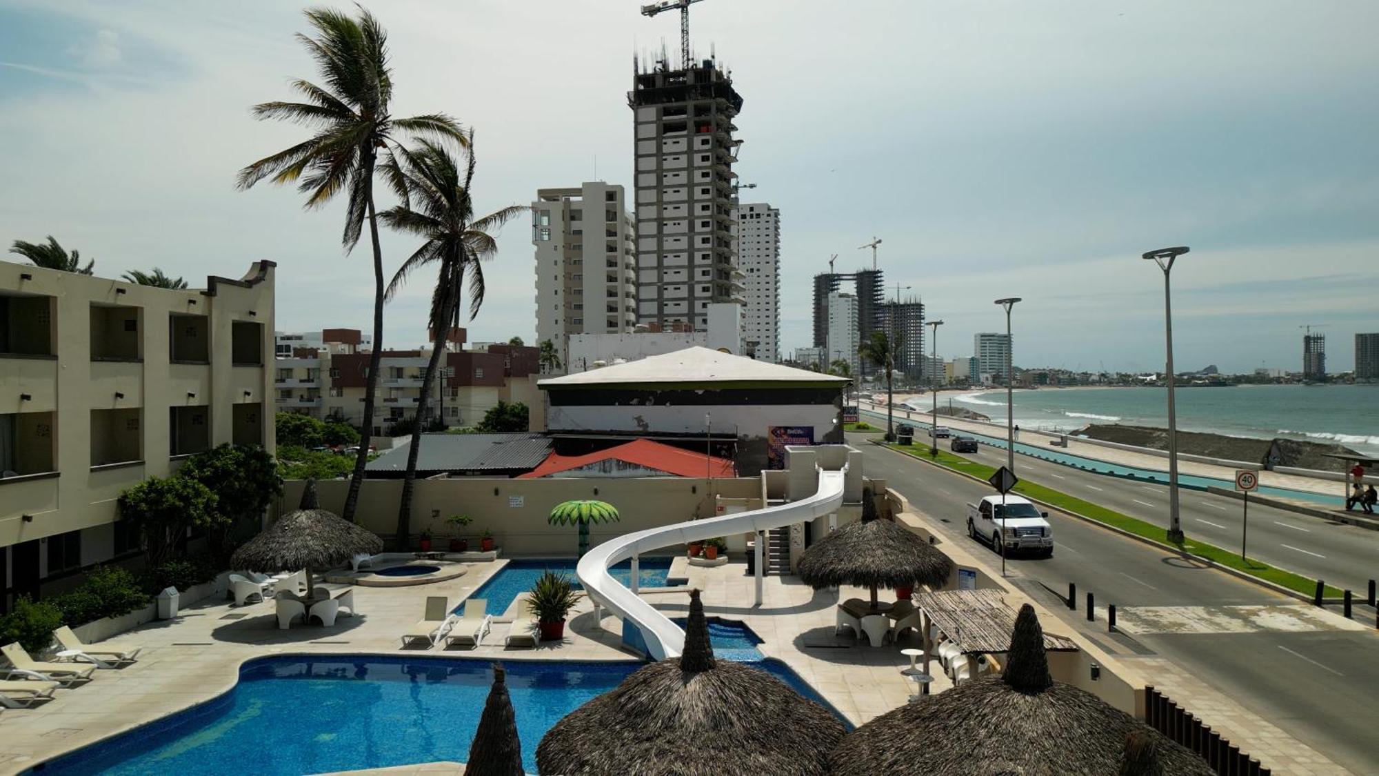 Sands Arenas Hotel