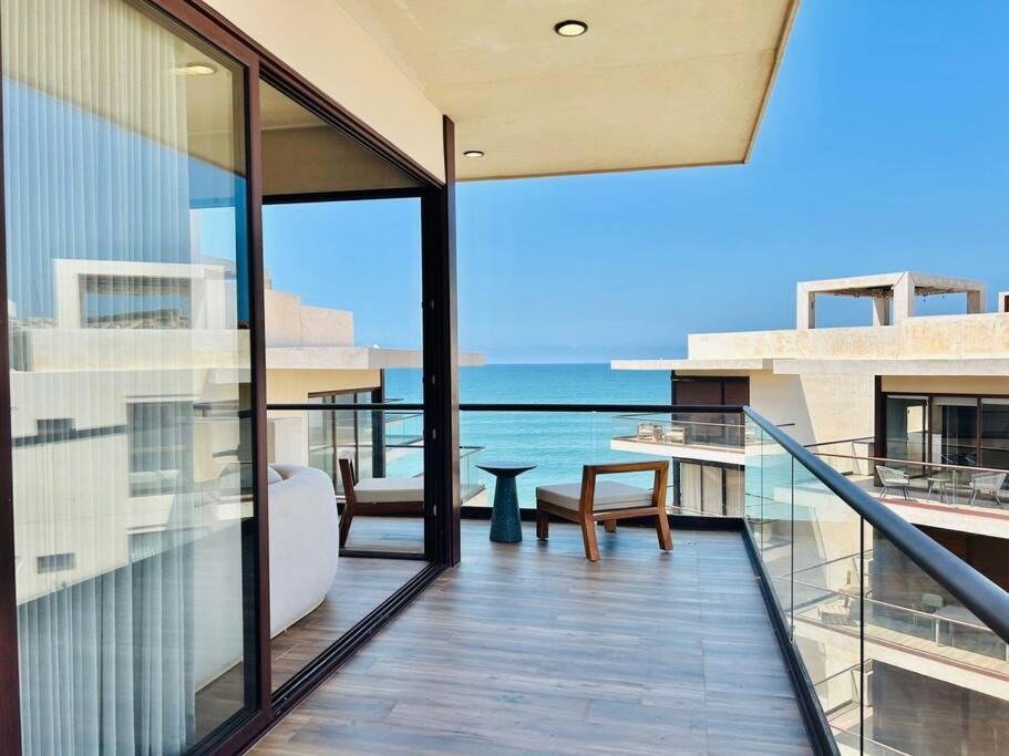 Penthouse Frente Al Mar Cerca Del Mazagua