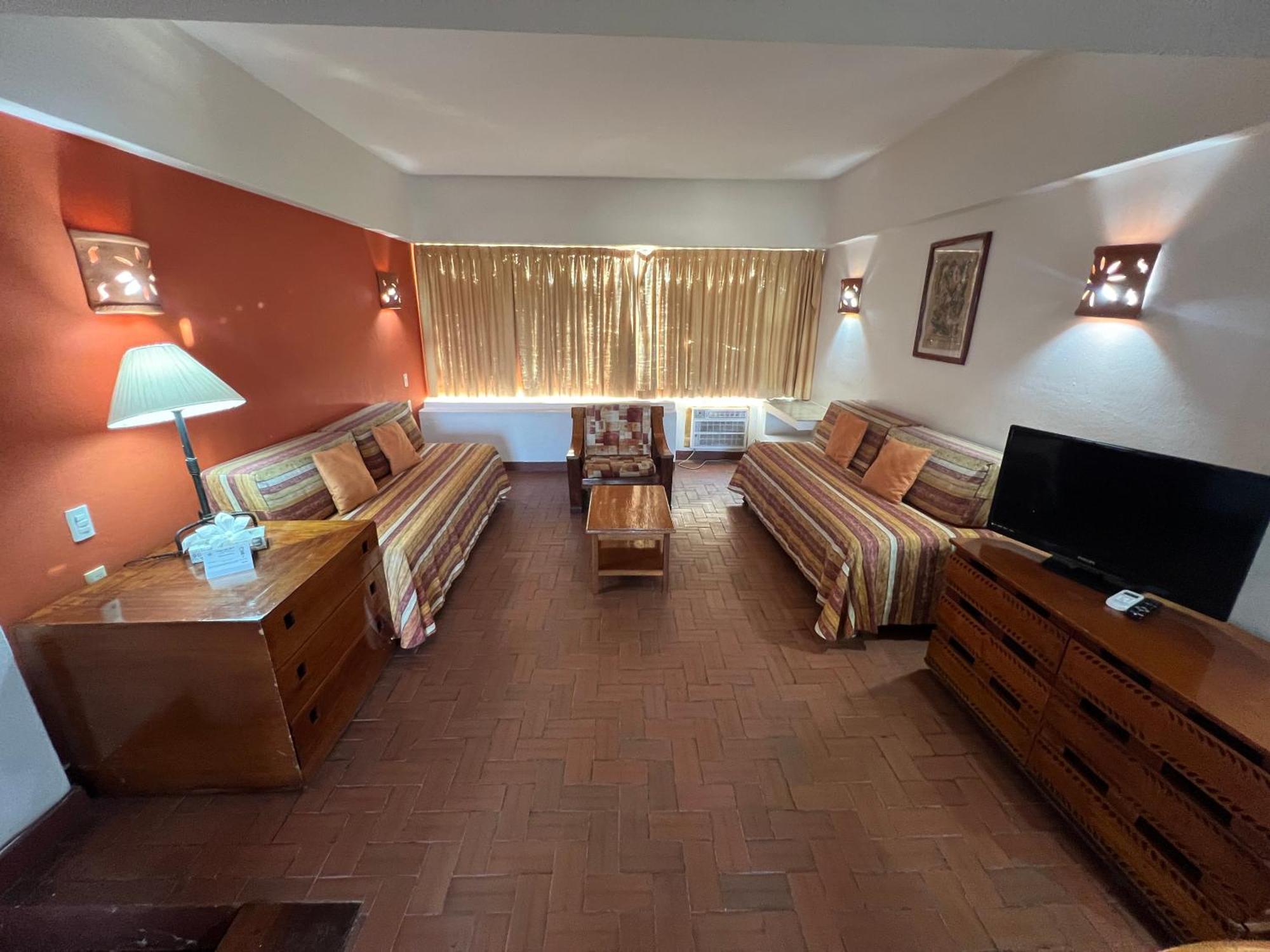 Hotel Islas Del Sol
