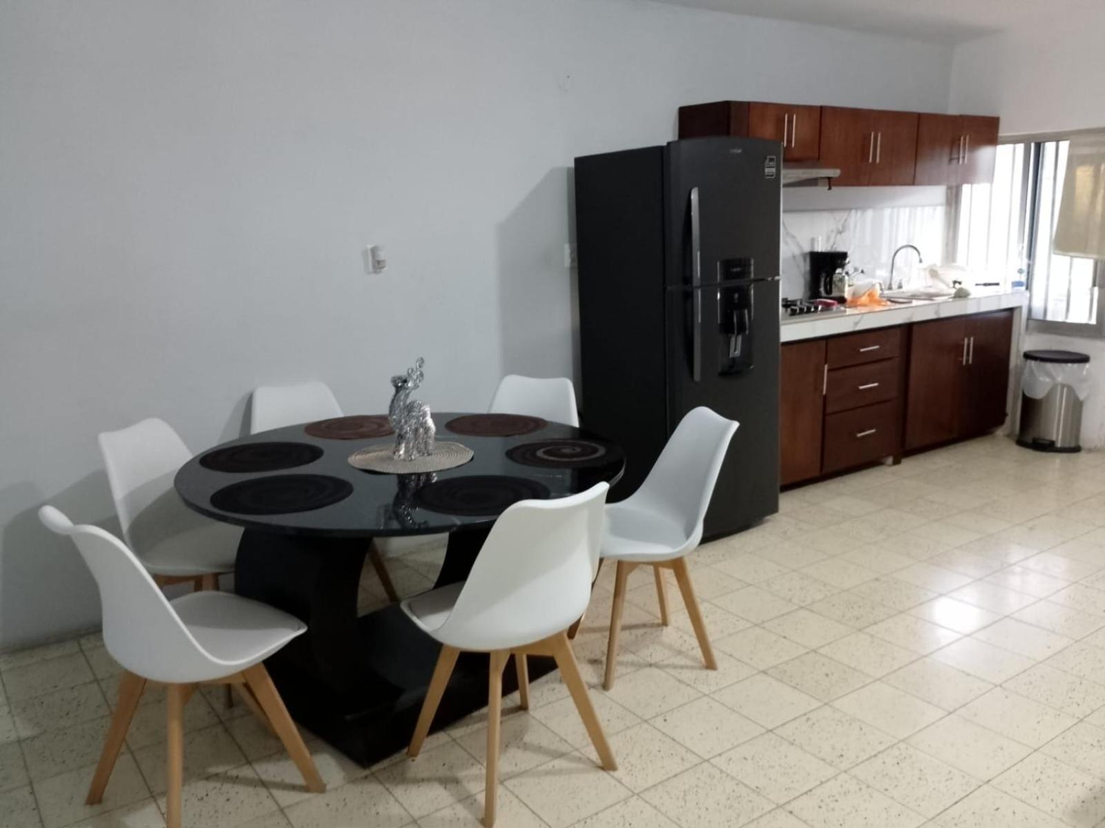 Apartamento Casa Brisa! Espacioso Dpto A 3 Min De Playa&malecon *