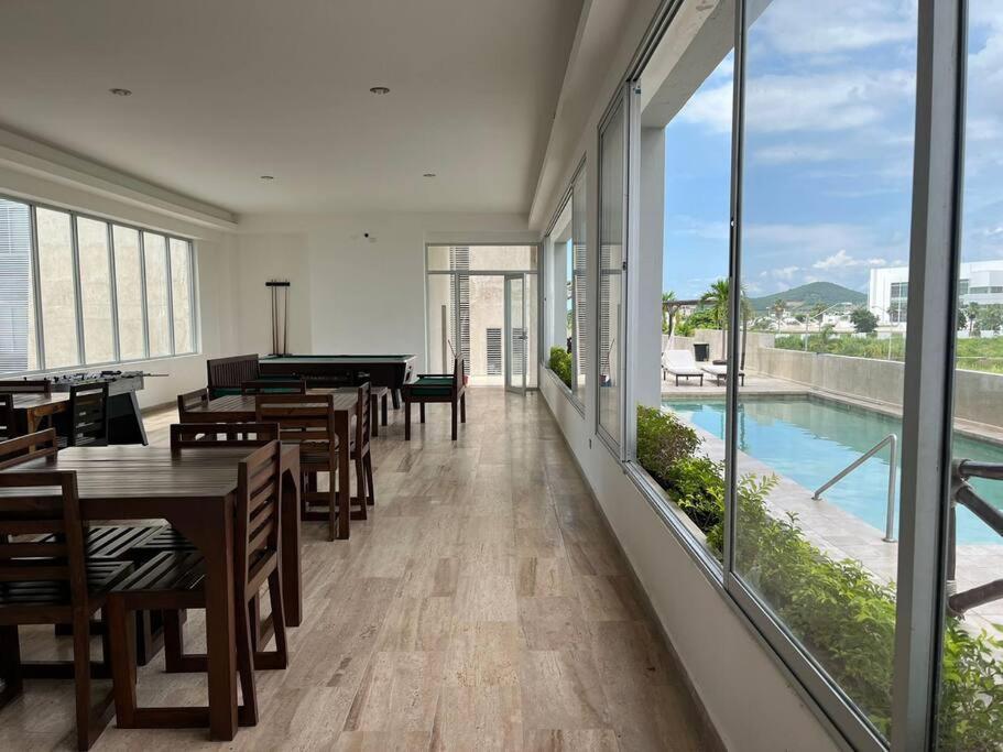 Serena Departamento En Marina Platino Mazatlan