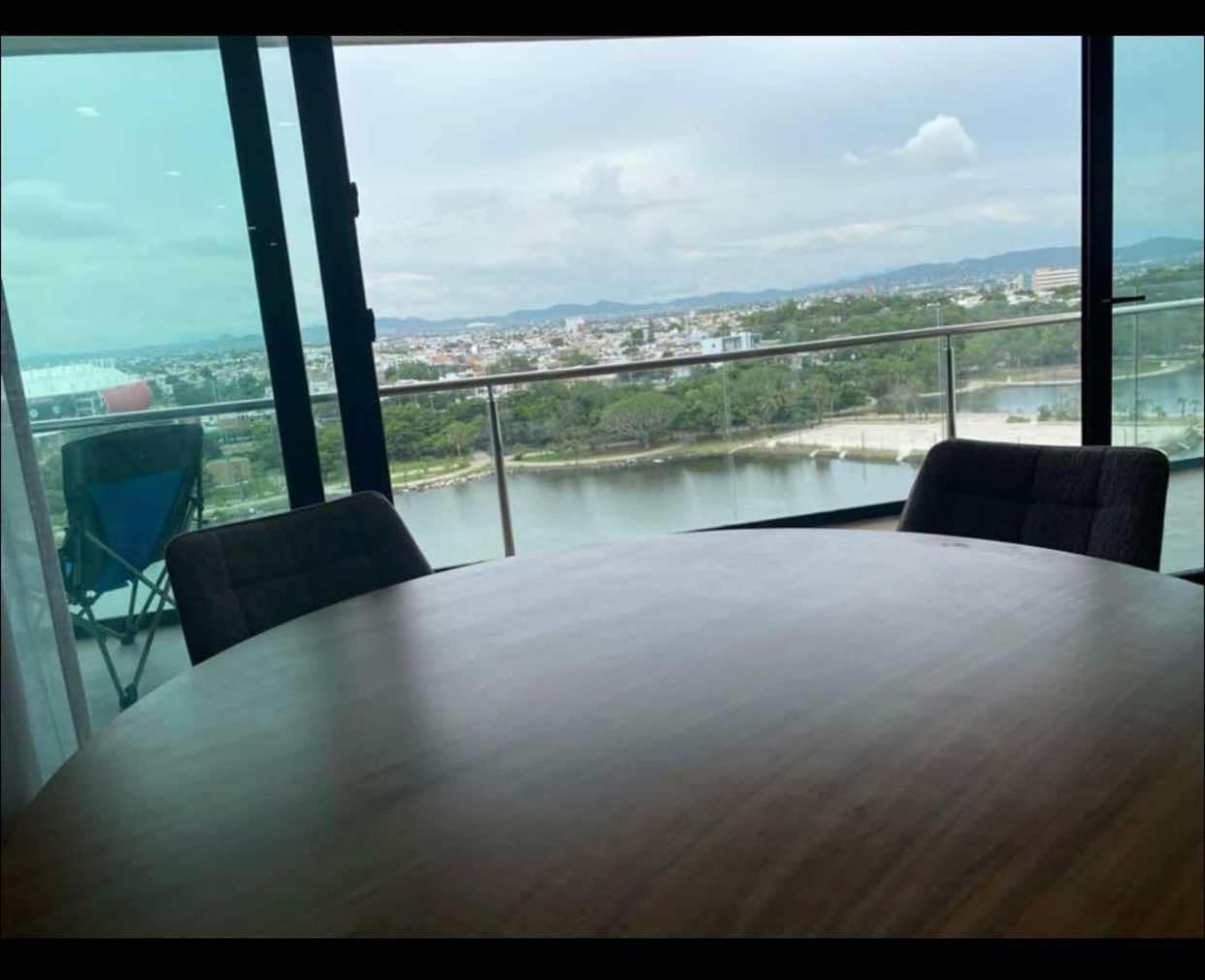 Departamento A Pie De Playa Con Alberca Infinty En Piso 22 Mazatlán