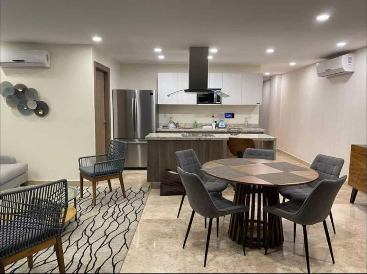 Departamento A Pie De Playa Con Alberca Infinty En Piso 22 Apartamento Mazatlán
