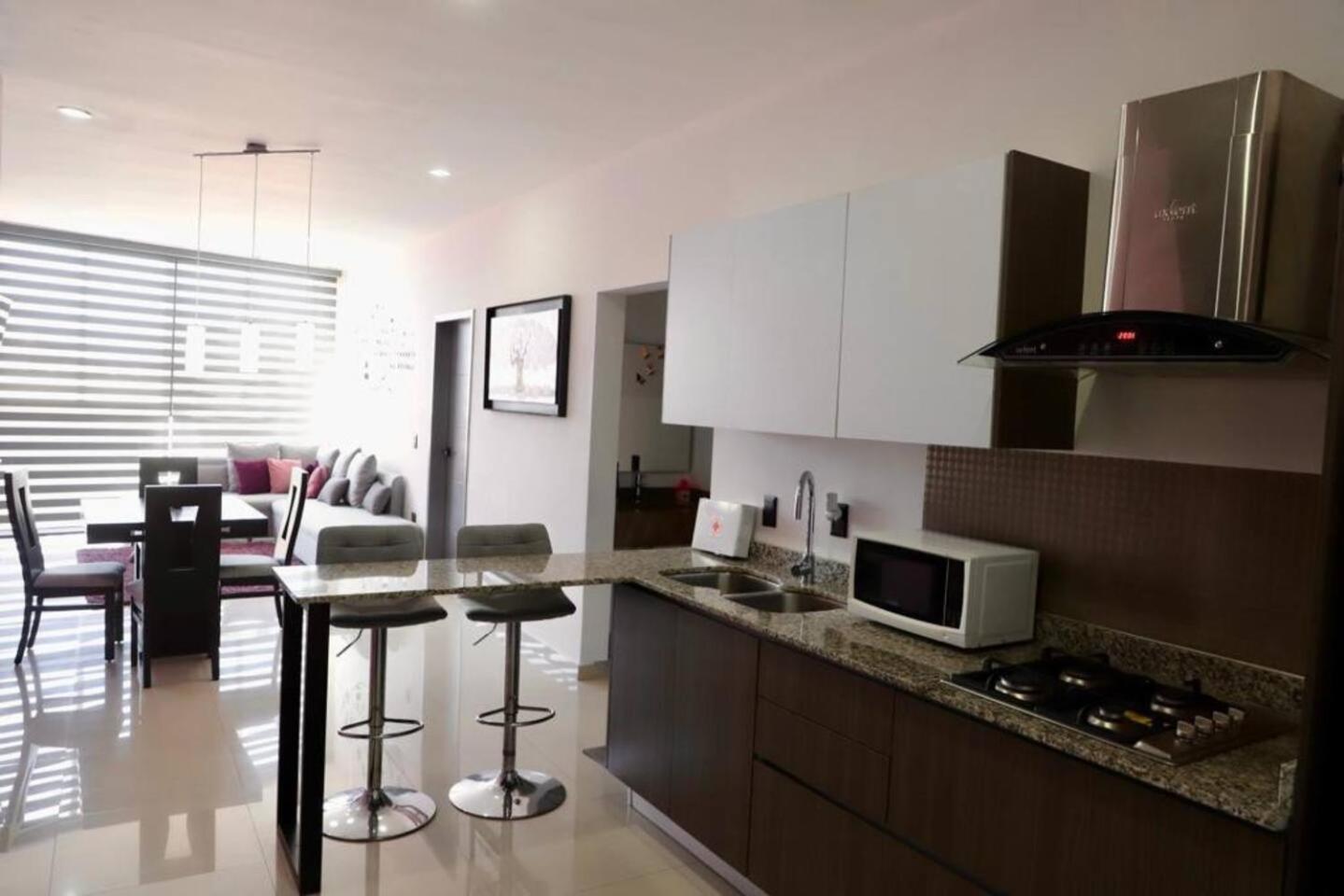 Apartamento Dpto De 2 Recamaras Con Alberca