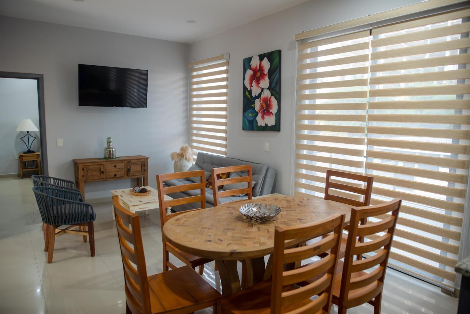 2br/2ba 1 Block To Ocean! - Unit 3 Mazatlán