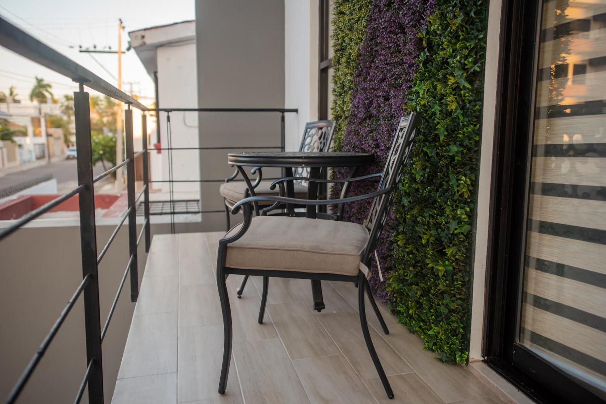 2br/2ba 1 Block To Ocean! - Unit 3 * Mazatlán